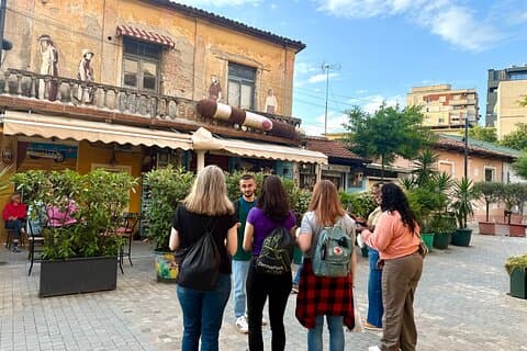 Visite à pied de Tirana; Histoire & Culture