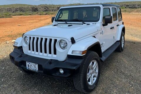 Beach and City Curaçao Comfort VIP Jeep Wrangler Tour