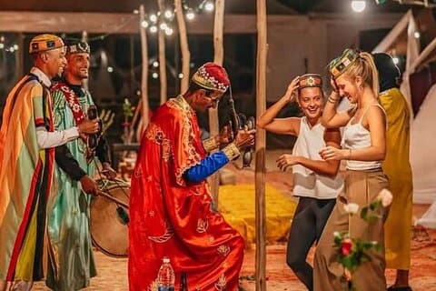 Agafay Desert Diner og Show fuld pakke