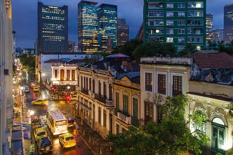 Tour della vita notturna attraverso Rio DE Janeiro