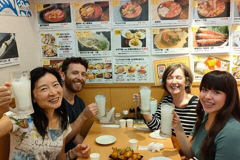 Private Food Tour in Osaka – Local Japanese Experienced Guide