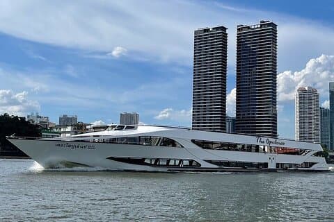 5 Star Dinner at Opulence Luxury Cruise in Bangkok