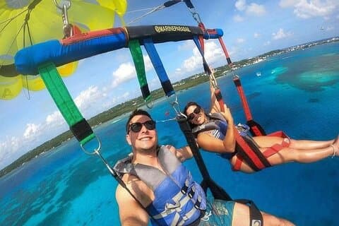 Parasailing aventura em San Andres