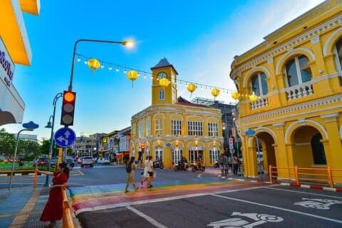 Phuket Faith and Flavor Cultural Shore Excursion from Cruise