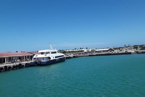 Robben Island interesting stop before boat, Tickets conf by 8h15