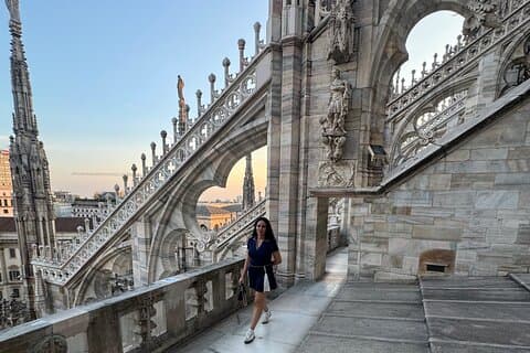 Catedral del Duomo de Milán y acceso a la azotea con aplicación de audioguía