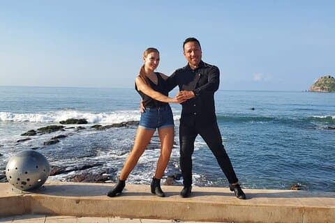 Mazatlán Experiencia Cultural Bailar Salsa y Hacer Salsa