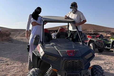 Marrakech : Buggy rijden, dinershow & zonsondergang in Agafay woestijn