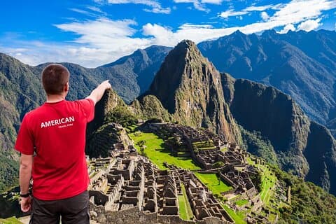 Machu Picchu em 1 dia saindo de Cusco de trem turístico com tudo incluído.