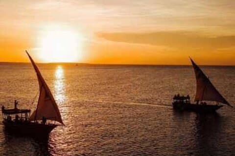 Crucero al atardecer por Nungwi y Kendwa en Zanzíbar