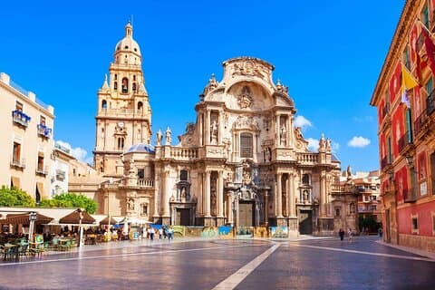 Hallo Murcia : Privé 2 - Uur durende Intro Stadswandeling met Lokale Gids