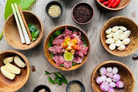 Autentica lezione di cucina Rendang a Petitenget e Bali