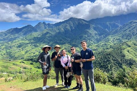 Sapa Explorer Trek : Vues imprenables et villages minoritaires