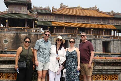 Excursión privada de día completo a la ciudad de HUE desde Hoi An & Da Nang