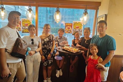 Eet je een weg door Sugamo Local Food Tour met Gids