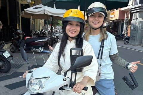 Private Saigon Rollerfahrt mit Ortskundiger Reiseleiter