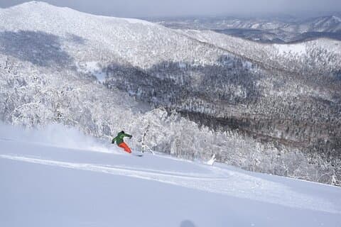 SAHORO Ski or Snowboard Experience 1-Day Tour with gear