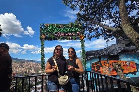 Rundtur i Medellín Pablo E med Comuna 13 Tour
