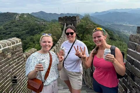 Visita guiada multilingüe con guías en vivo en la Gran Muralla Mutianyu
