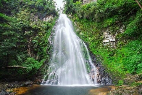 Visita guiada privada a la cascada y pueblo de Sa Pa