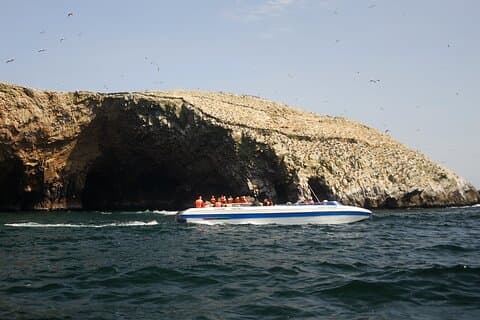 Paracas Ballestas Huacachina en Pisco Tour vanuit Lima