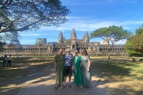 Angkor Wat Ganztägige Tempelführung in kleiner Gruppe