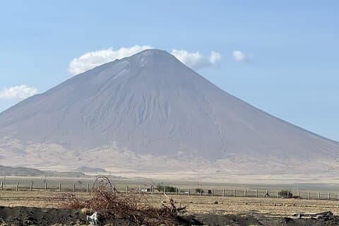 4 Day Adventure in Climb Ol Doinyo Lengai and Explore Lake Natron