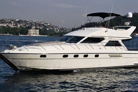 Privates Bosporus Sunset Yacht Dinner mit Chefkoch an Bord