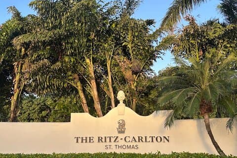 Luksus transfer fra St. Thomas flyplass til Ritz Carlton