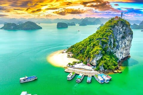 Lyxig dagstur från Halong Bay från Hanoi