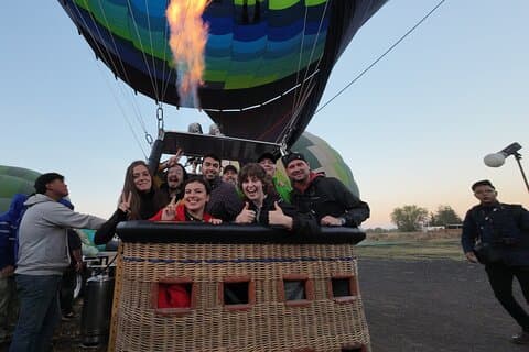 Fliegen in der Gruppe ist günstiger... Heißluftballonfahrten