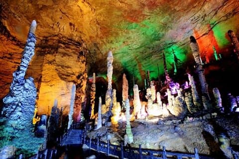 Entradas a la Cueva del Dragón Amarillo
