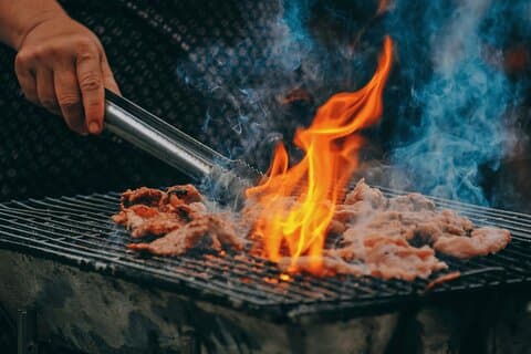 ベスビオサンセット乗馬&BBQ体験!