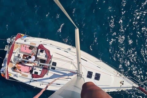Private Santorini Sail Day Tour with Meal and Drinks