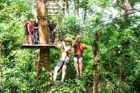 Sky Rock High Thrill Regnskog Zipline äventyr från Khao Lak
