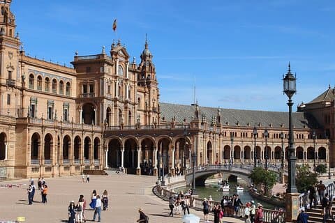 Sevilla Walking Tour : Upptäck populära sevärdheter och dolda pärlor