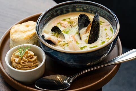 Tour de mariscos por Halifax Waterfront