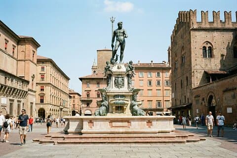 7 dagen Zelfstandige AI Audio Tours naar Bologna en heel Italië