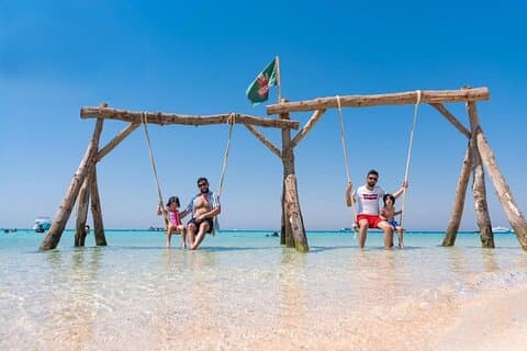 Hurghada: Sea Trip to Hula Hula Island with Water Sports & Lunch