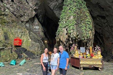 Hanoi: Private 1-Day Trip to Perfume Pagoda with Scenic Rowboat