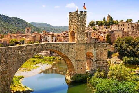 Medeltida privat tur Besalú Castellfollit St Pau från Barcelona