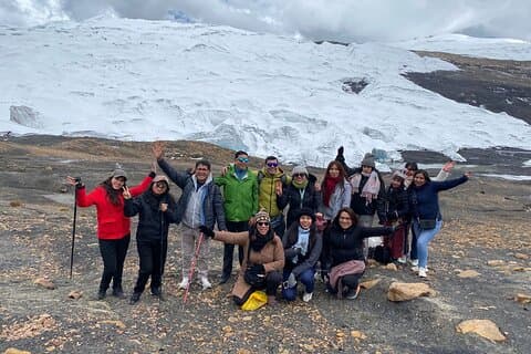 Excursão de um dia ao Glaciar Quelccaya Suyuparina em Cusco