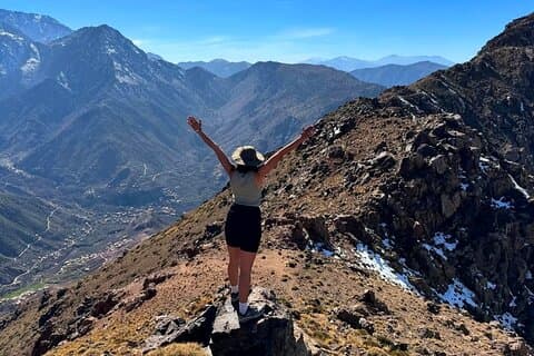 Talamroute Summit Hike 2600m – Frokost inkluderet og 360° udsigt