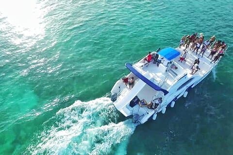 Escursione privata in barca e snorkeling a Puerto Plata