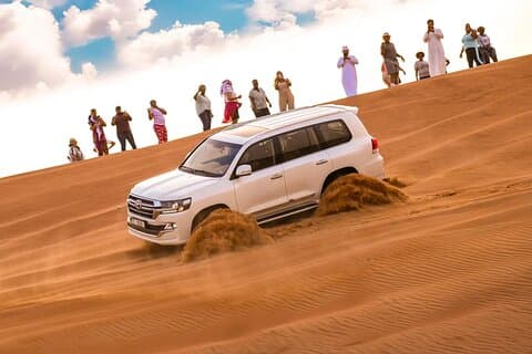 Spännande Dubai Desert Safari + grillmiddag och valfri fyrhjuling