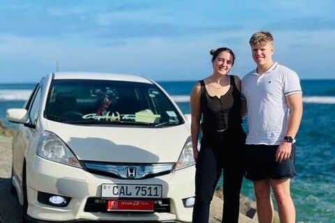 Privater Taxitransfer von Mirissa/Weligama zum Flughafen Colombo