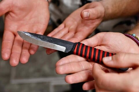 Toyota Green Life Kniv Making med en Master Blacksmith