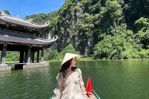 Hoa Lu -Trang An - Excursion d'une journée à Hang Mua