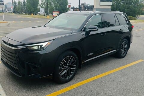 Calgary to Cranbrook & Beyond Luxury Private Transfer