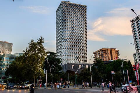 Tirana : recorrido exclusivo a pie por la Capital - Grupo reducido